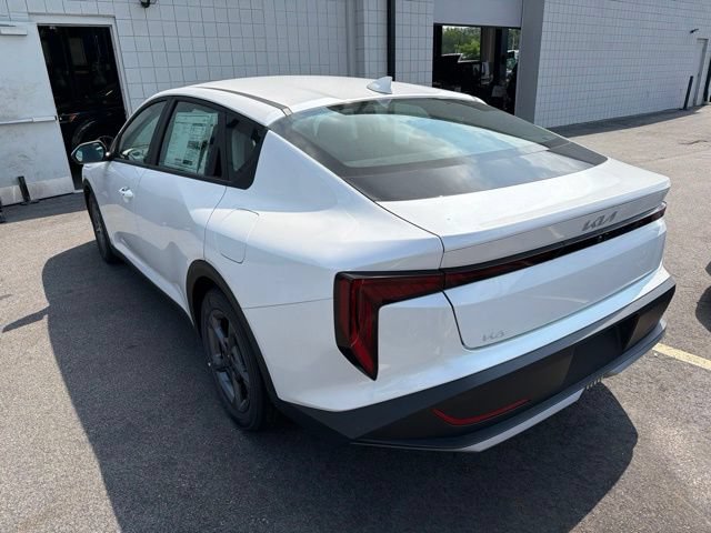 New 2026 Kia K4 FWD image 5