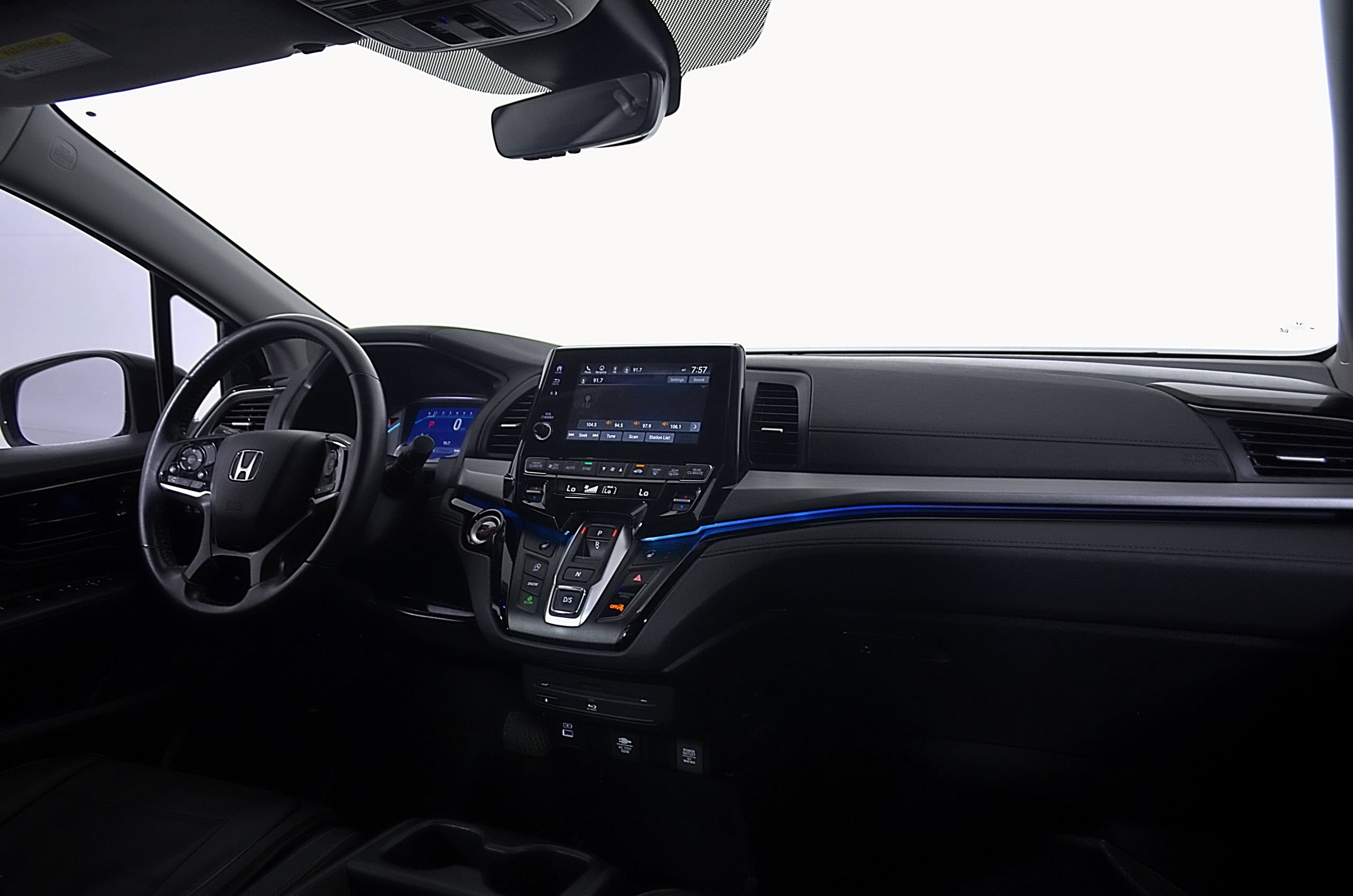 Used 2024 Honda Odyssey Touring image 26