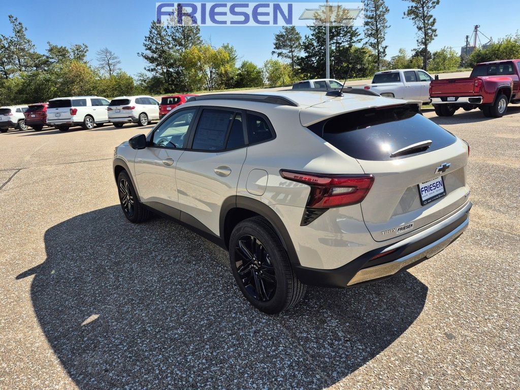 New 2026 Chevrolet Trax ACTIV image 3