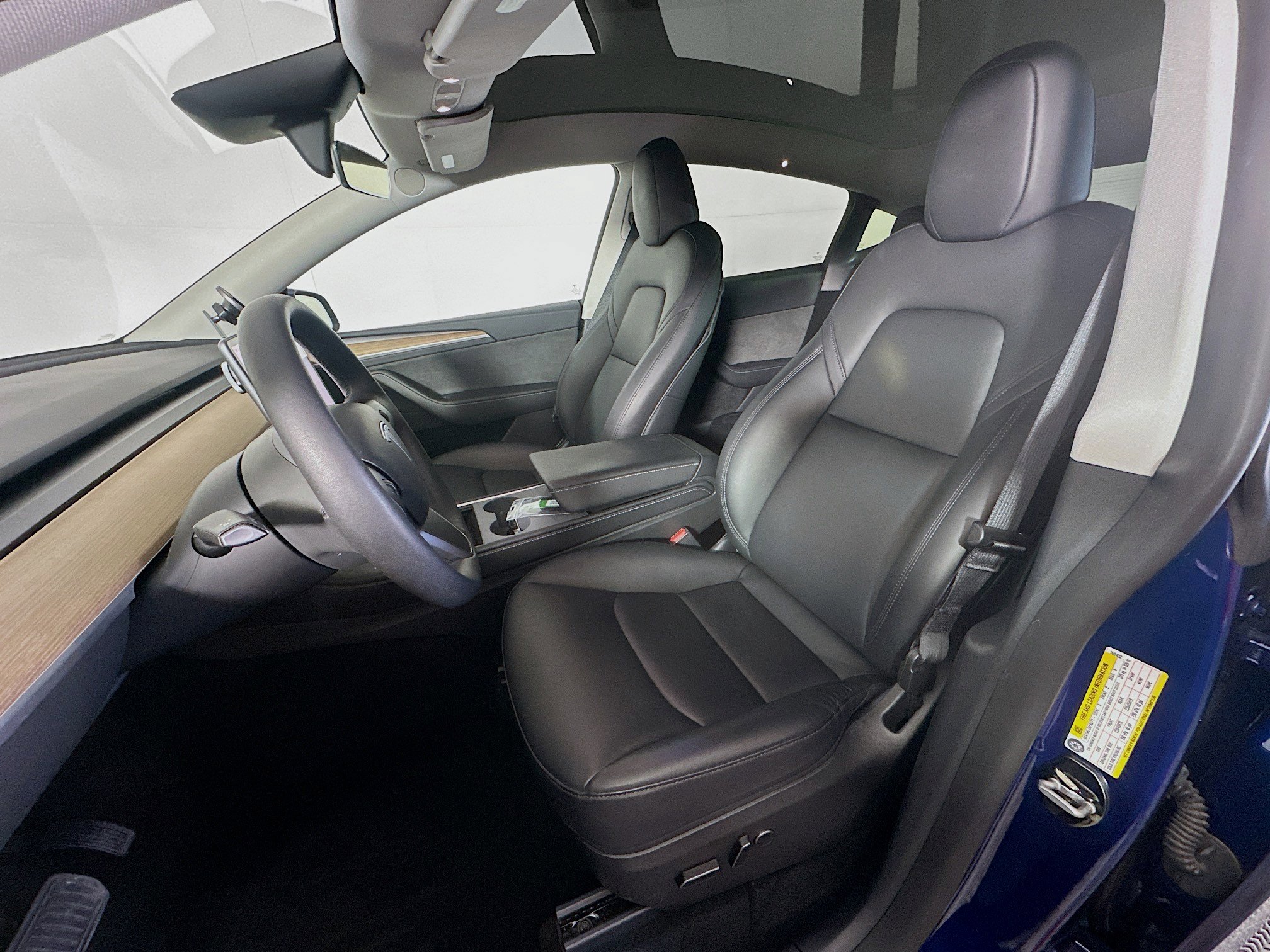 Used 2023 Tesla Model Y Long Range image 13