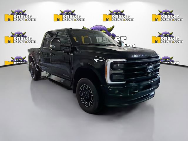 Used 2023 Ford F250 Platinum AWD/4WD image 3