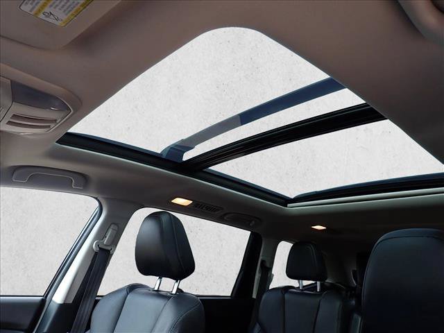 Certified 2023 Subaru Ascent Limited w/ Technology Package AWD/4WD image 12