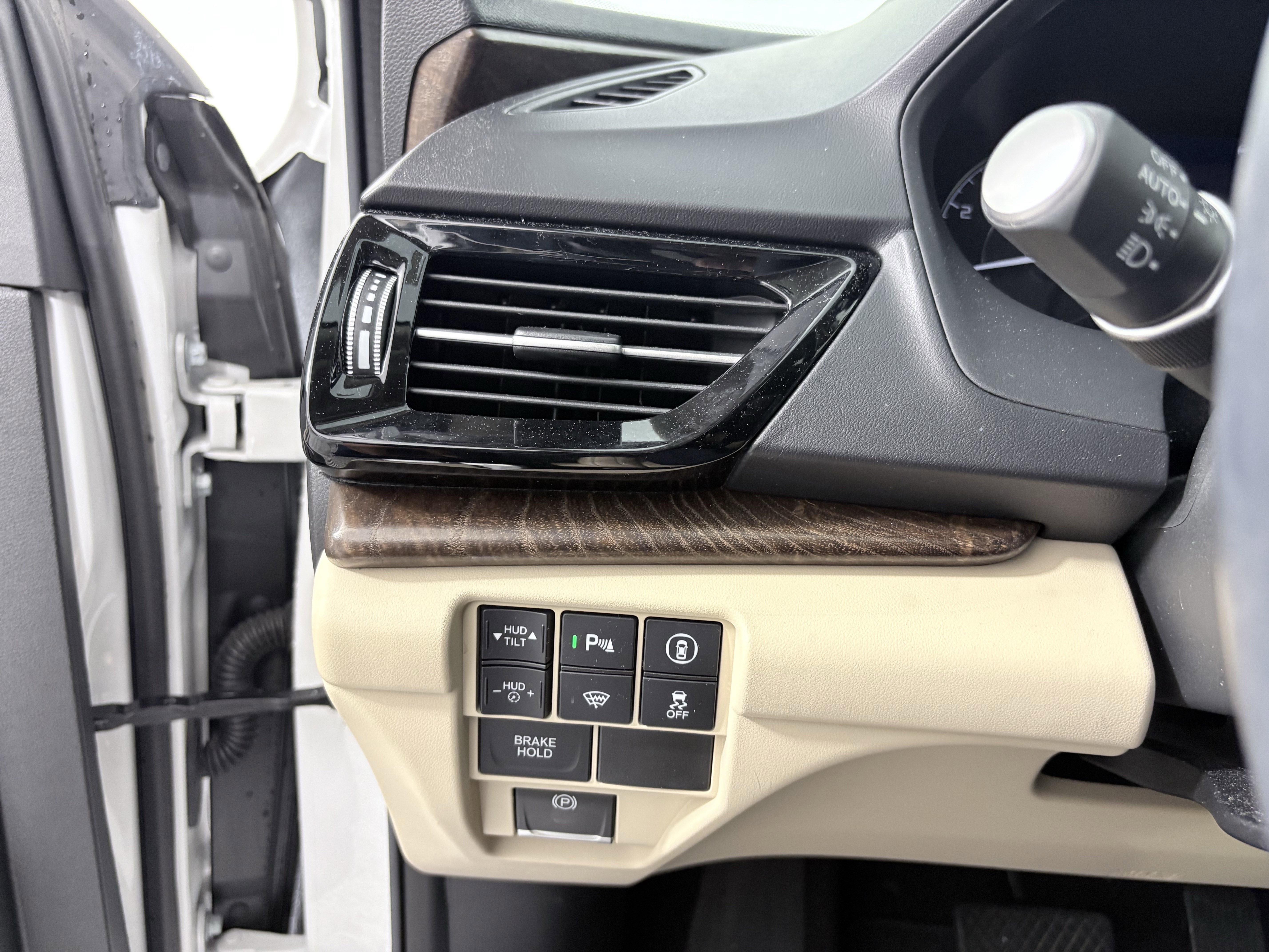 Certified 2023 Acura RDX AWD w/ Advance Package image 11