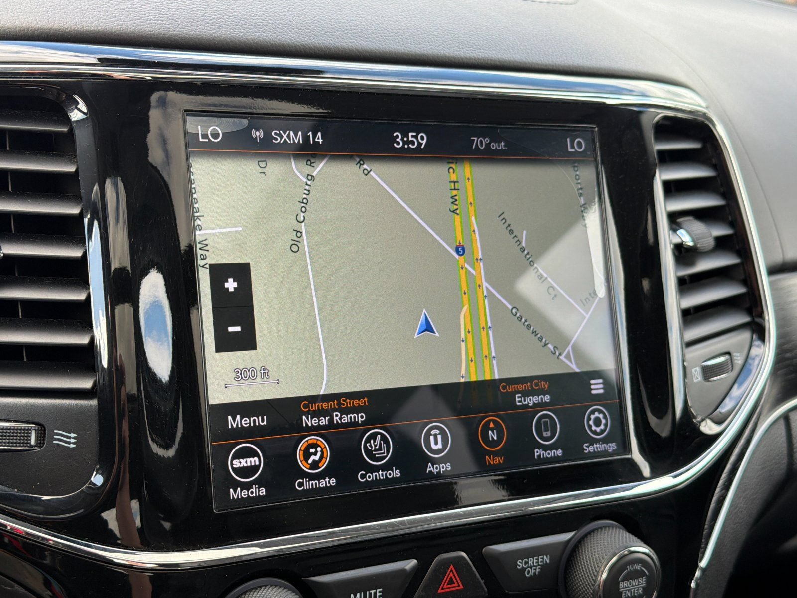 Used 2020 Jeep Grand Cherokee Summit AWD/4WD image 22