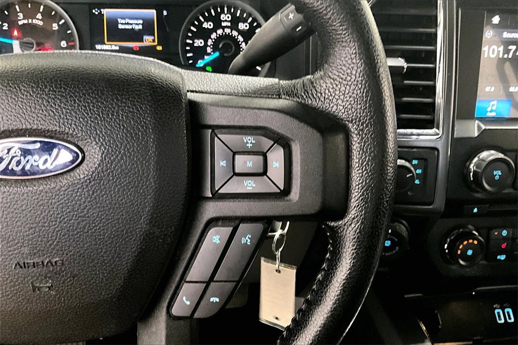 Used 2016 Ford F150 XLT w/ Equipment Group 302A Luxury image 13