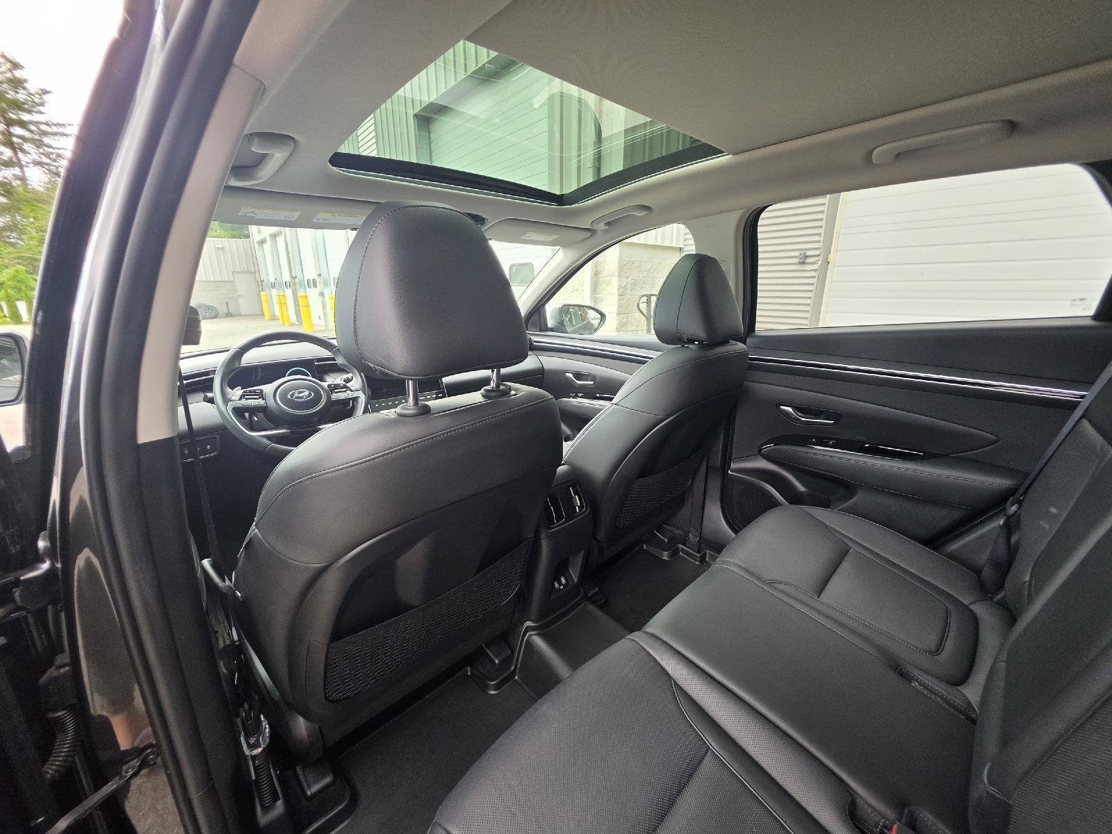 Used 2023 Hyundai Tucson Limited AWD/4WD image 8