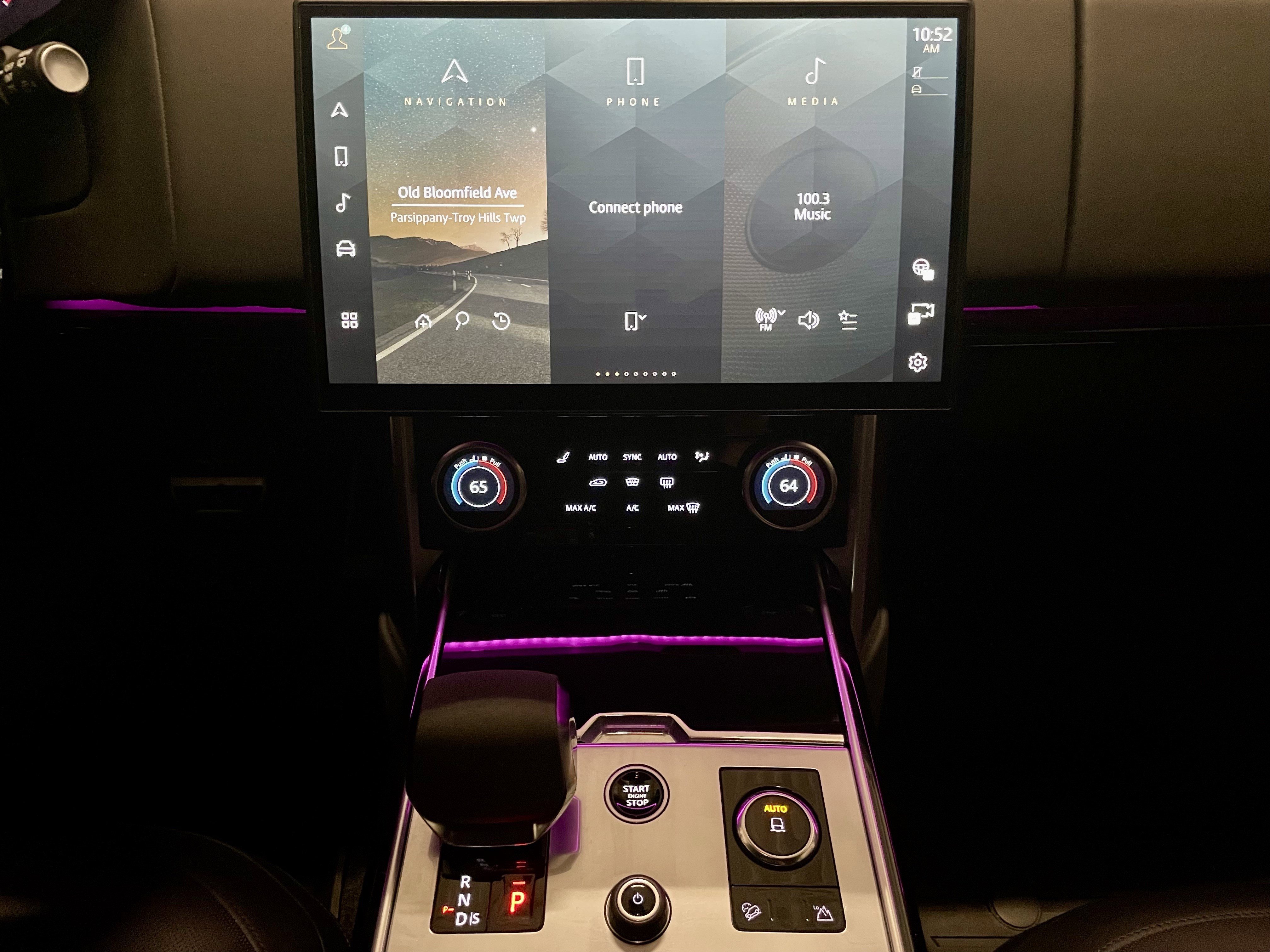 Certified 2023 Land Rover Range Rover SE image 18