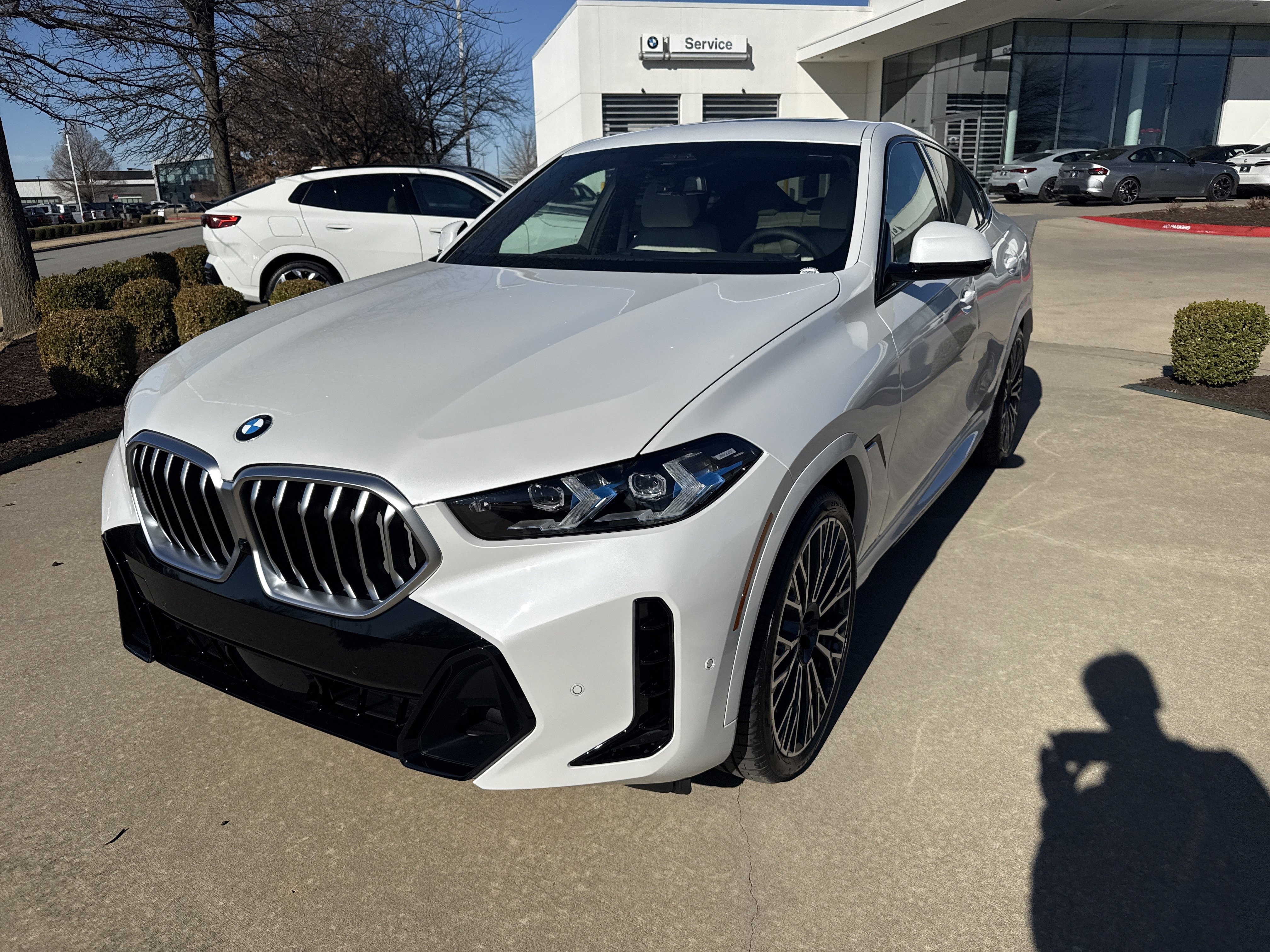 New 2026 BMW X6 xDrive40i w/ Executive Package AWD/4WD image 2