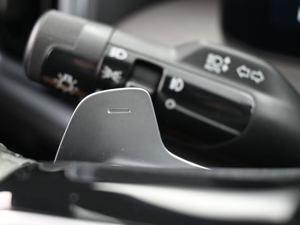 Used 2024 Kia Sorento SX Prestige w/ Sage Leather Package image 44