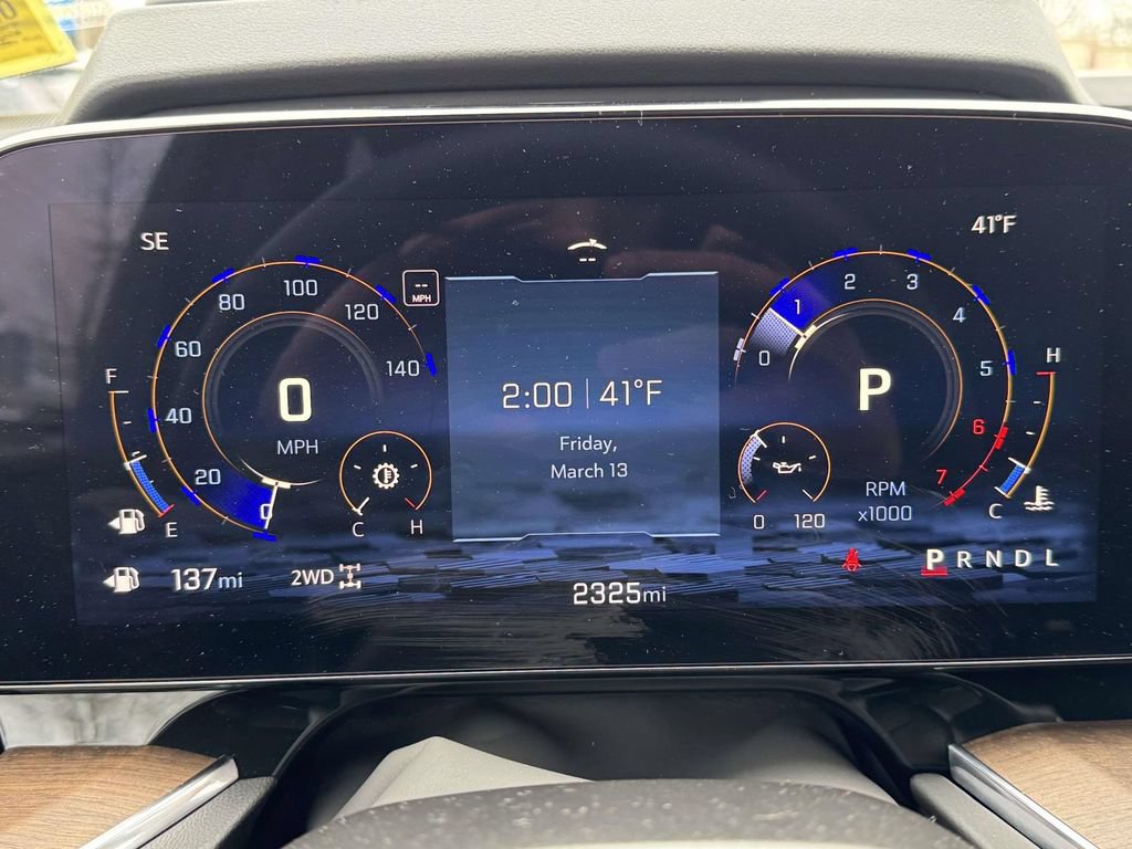 Used 2025 Chevrolet Suburban High Country AWD/4WD image 23