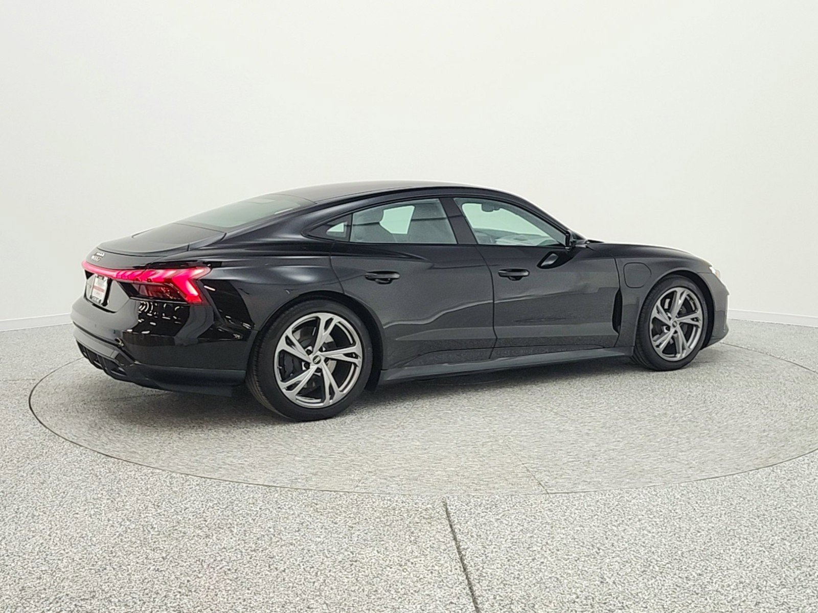 Used 2023 Audi e-tron GT Premium Plus image 5