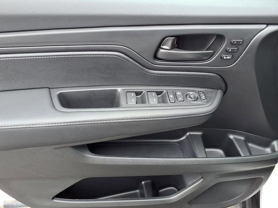 Used 2025 Honda Odyssey EX-L image 11