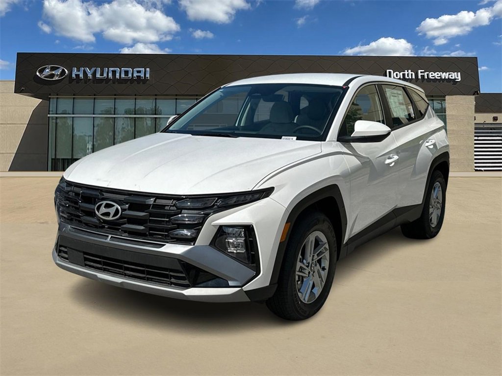 Used 2025 Hyundai Tucson SE