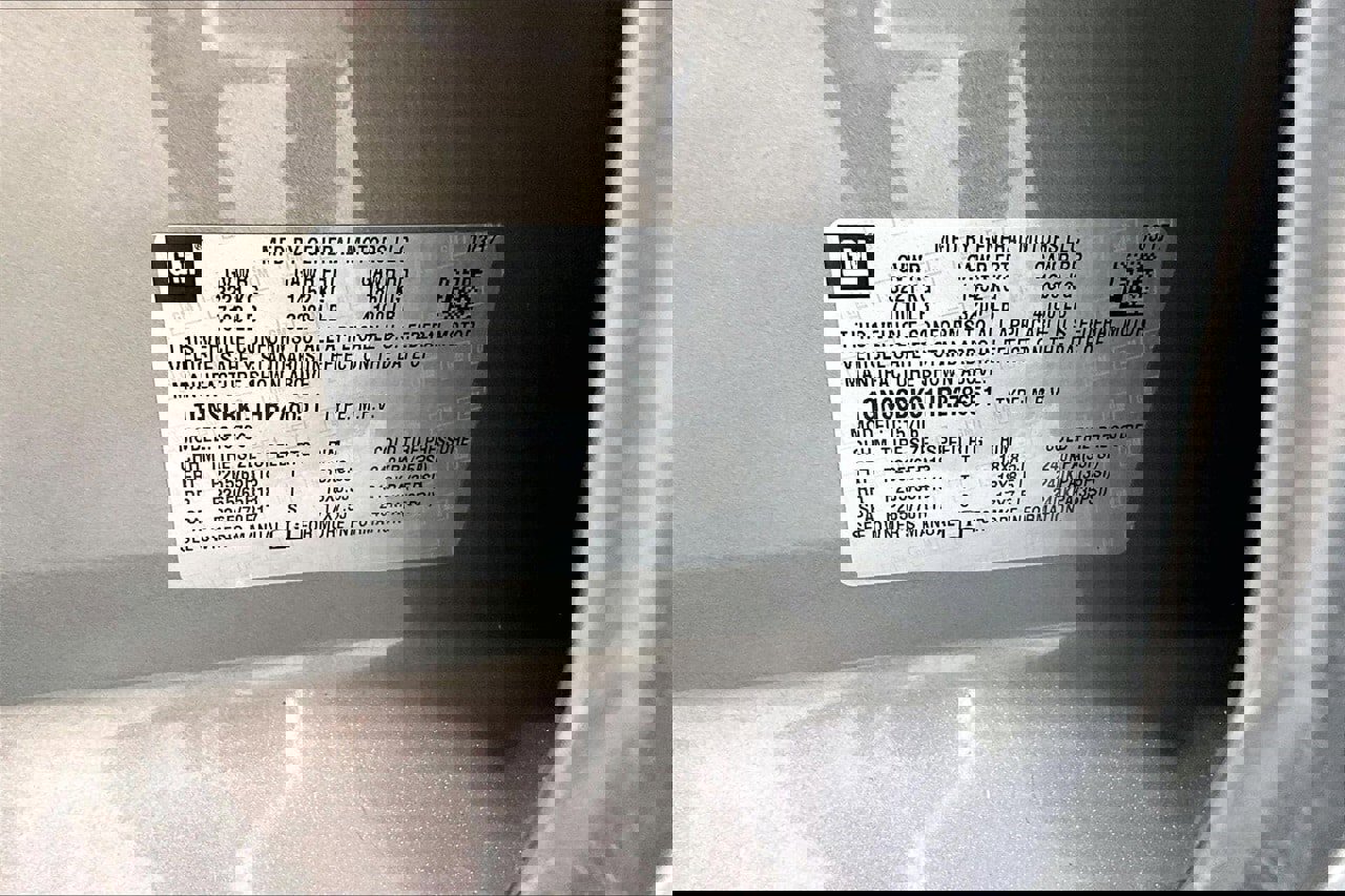 Used 2017 Chevrolet Tahoe LT image 33