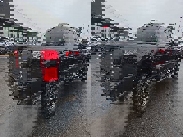 Used 2024 Ford F250 Lariat w/ Lariat Ultimate Package image 5