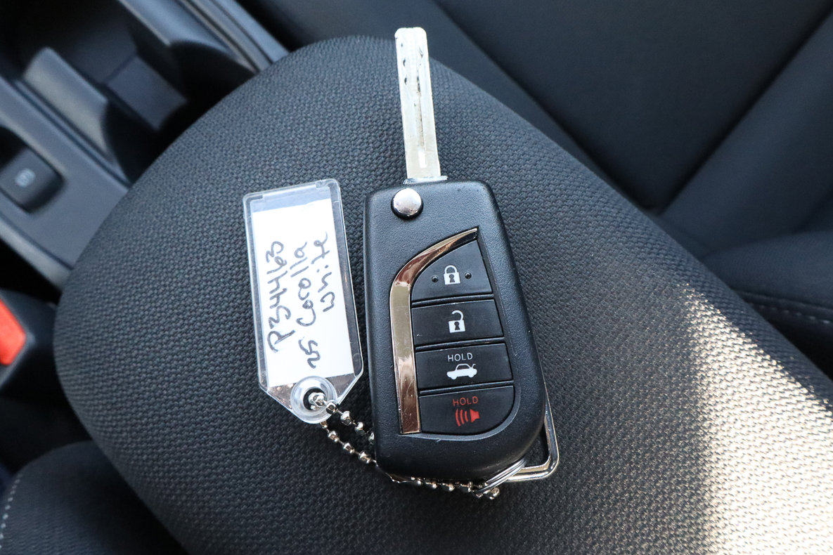 Used 2025 Toyota Corolla LE FWD image 28