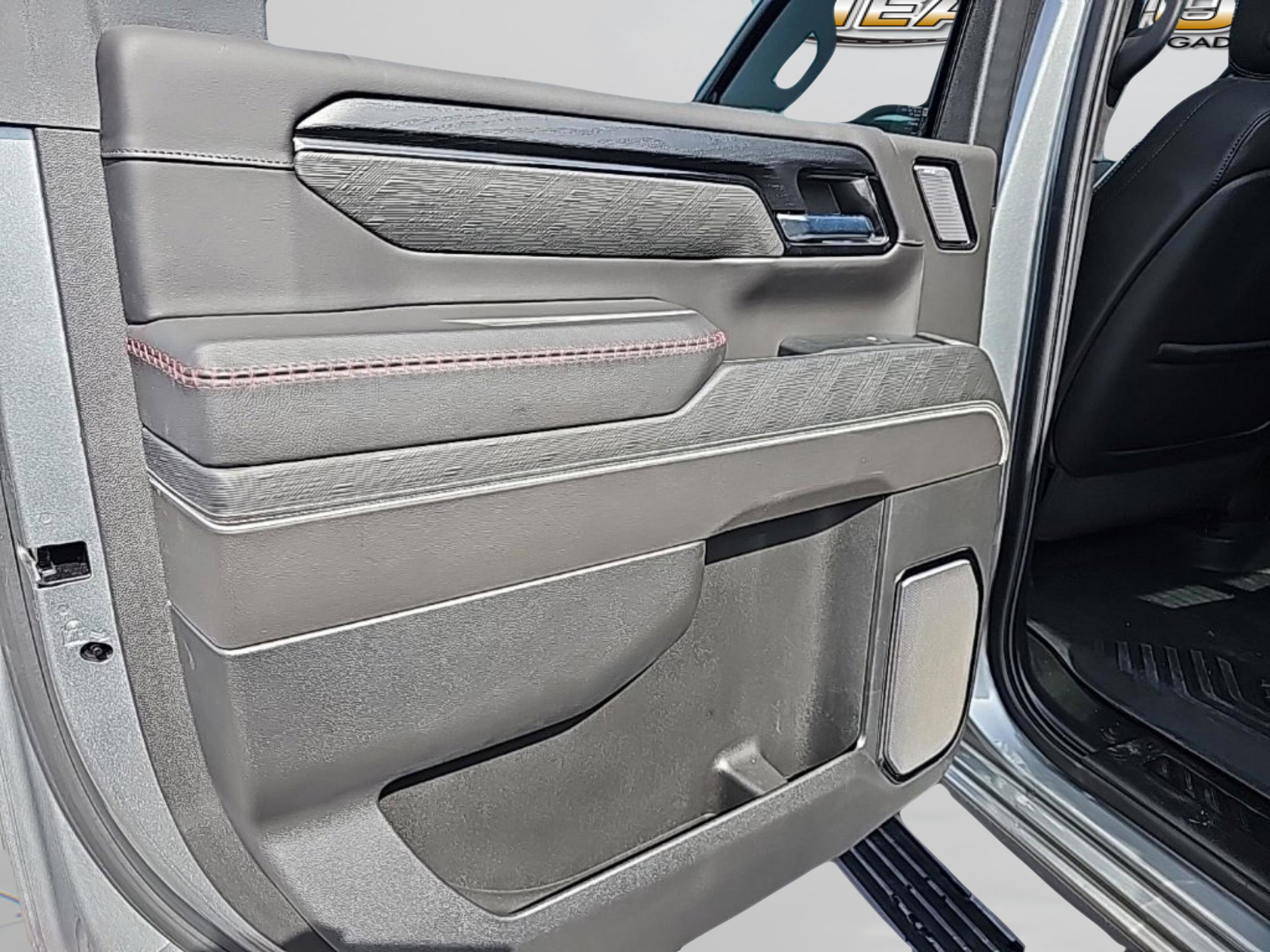 Used 2024 GMC Sierra 2500 AT4X w/ AT4X AEV Edition image 29