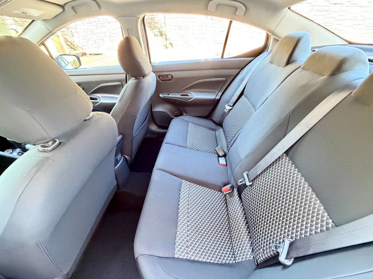 Used 2020 Nissan Versa S image 25