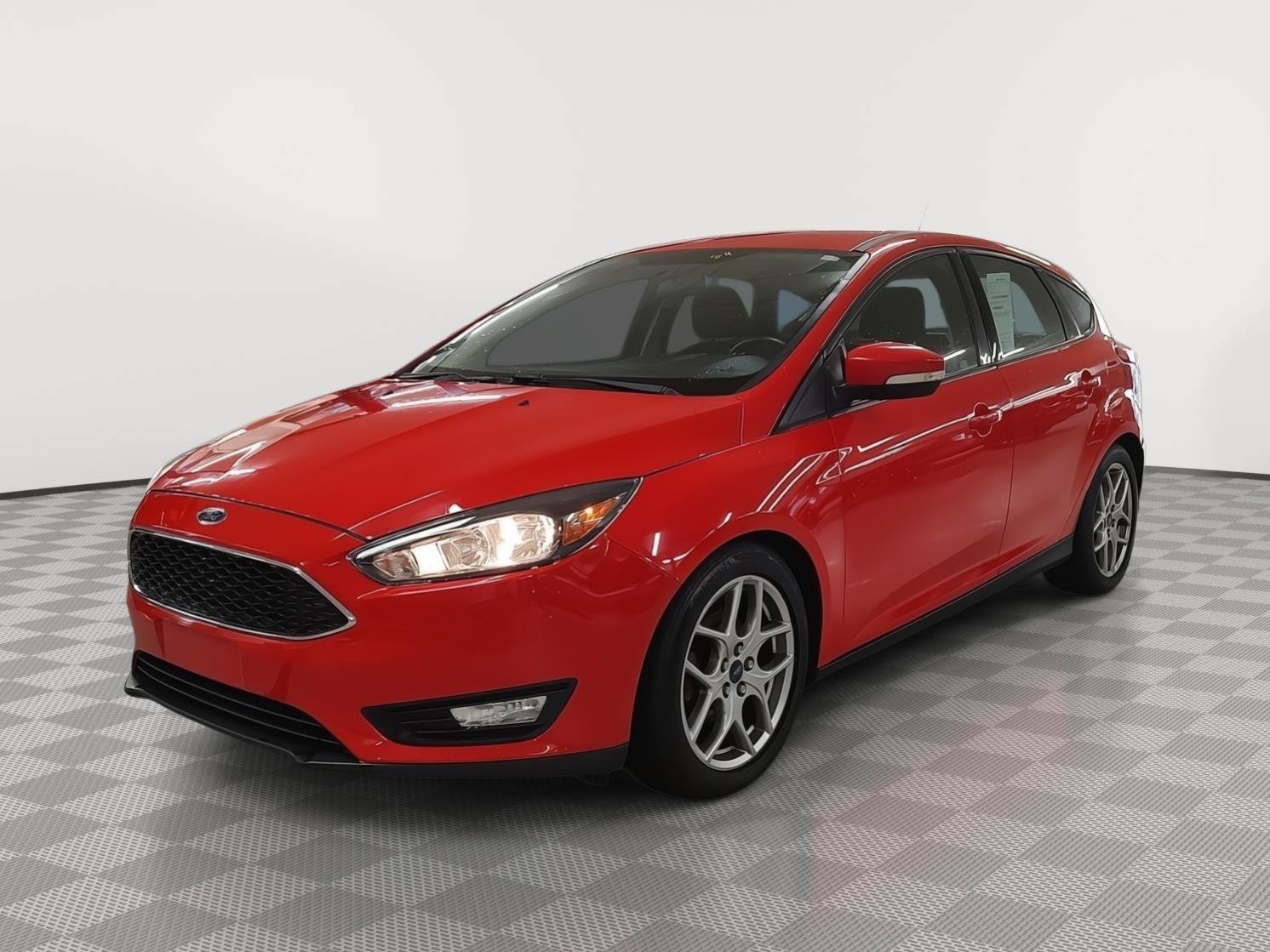 Used 2015 Ford Focus SE w/ Equipment Group 201A FWD image 22