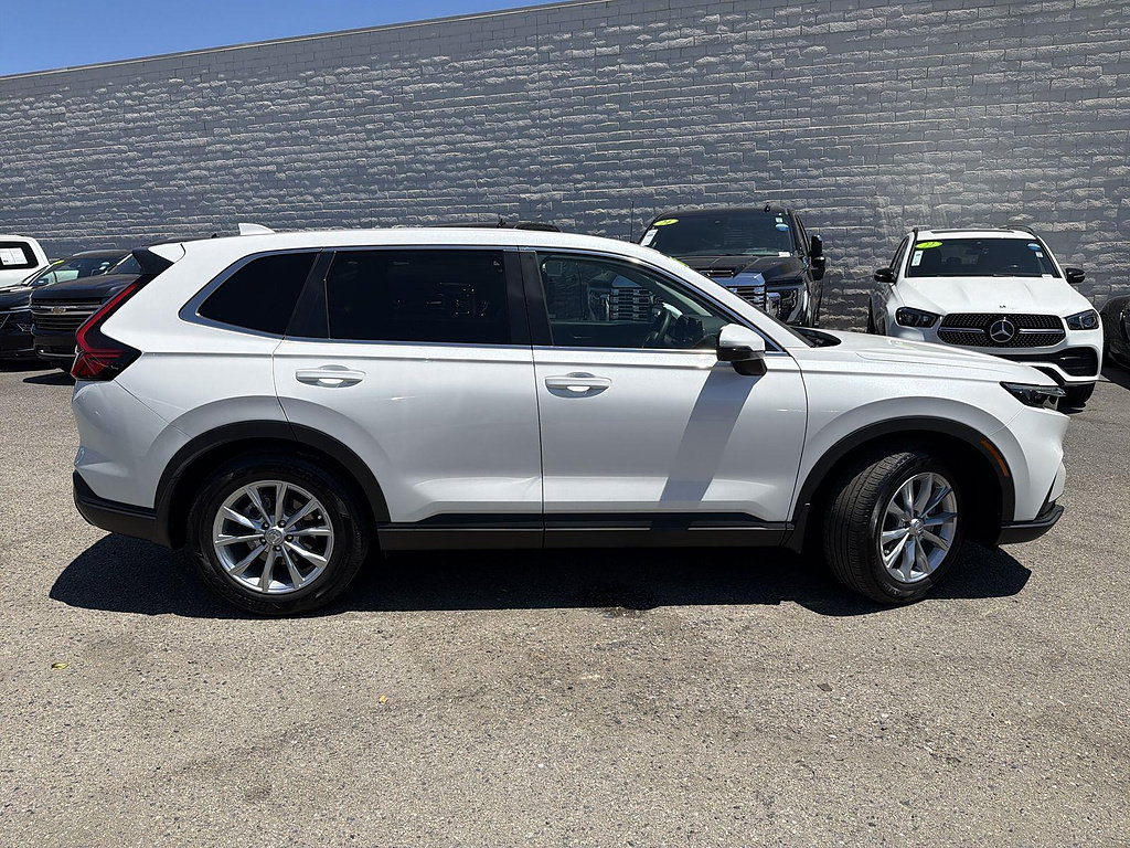 Used 2025 Honda CR-V EX image 4