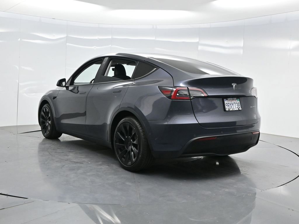 Used 2021 Tesla Model Y Long Range AWD/4WD image 5