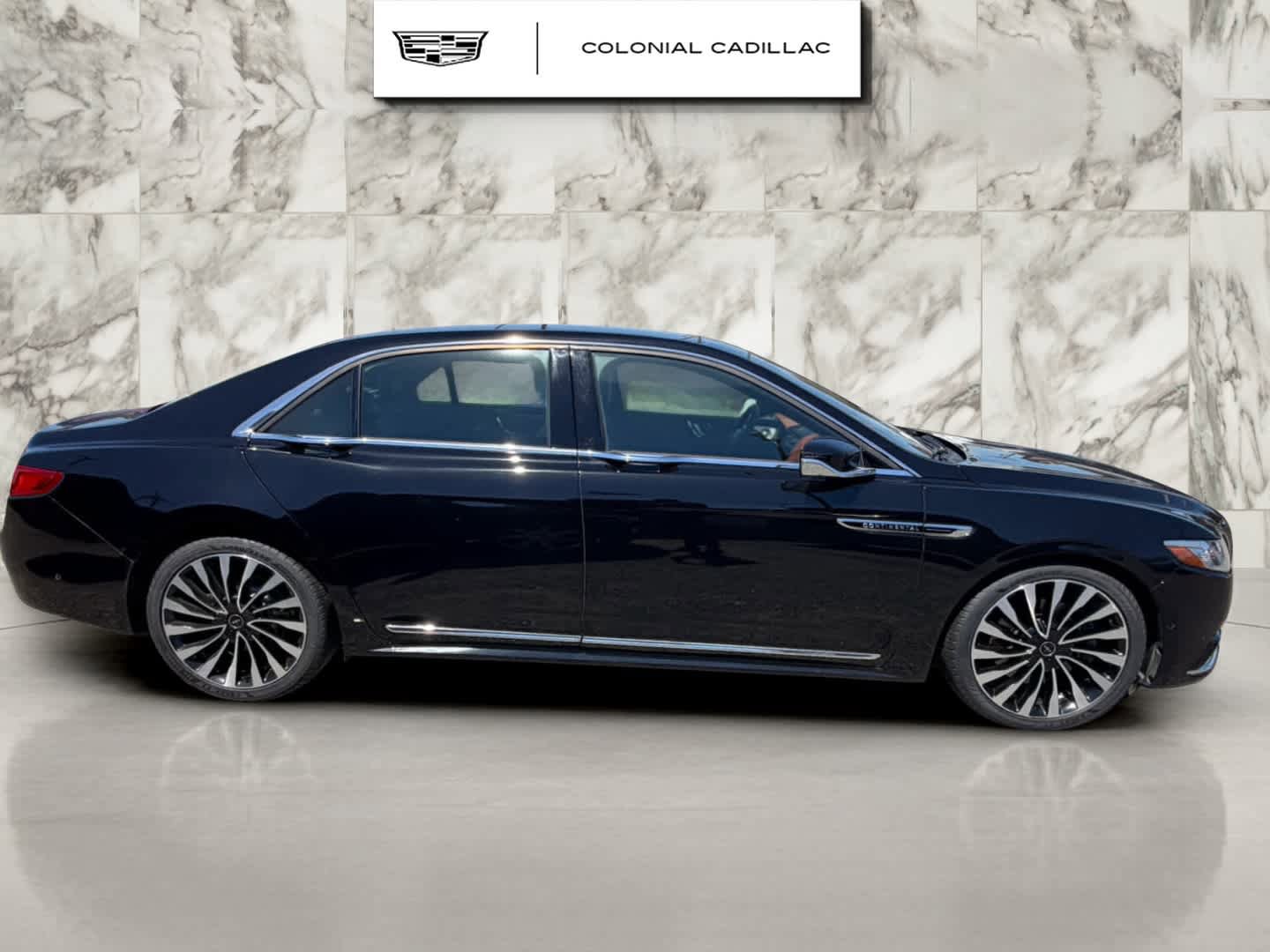 Used 2019 Lincoln Continental Black Label AWD/4WD image 6