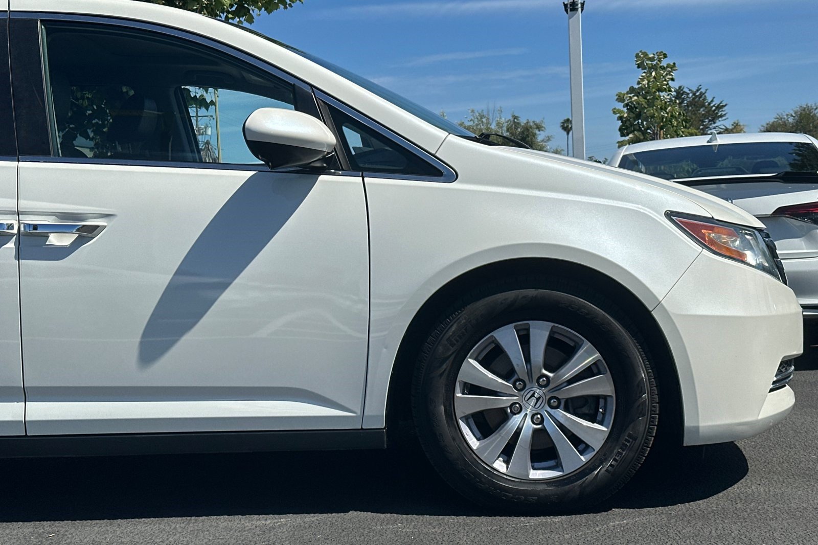 Used 2017 Honda Odyssey EX-L image 36
