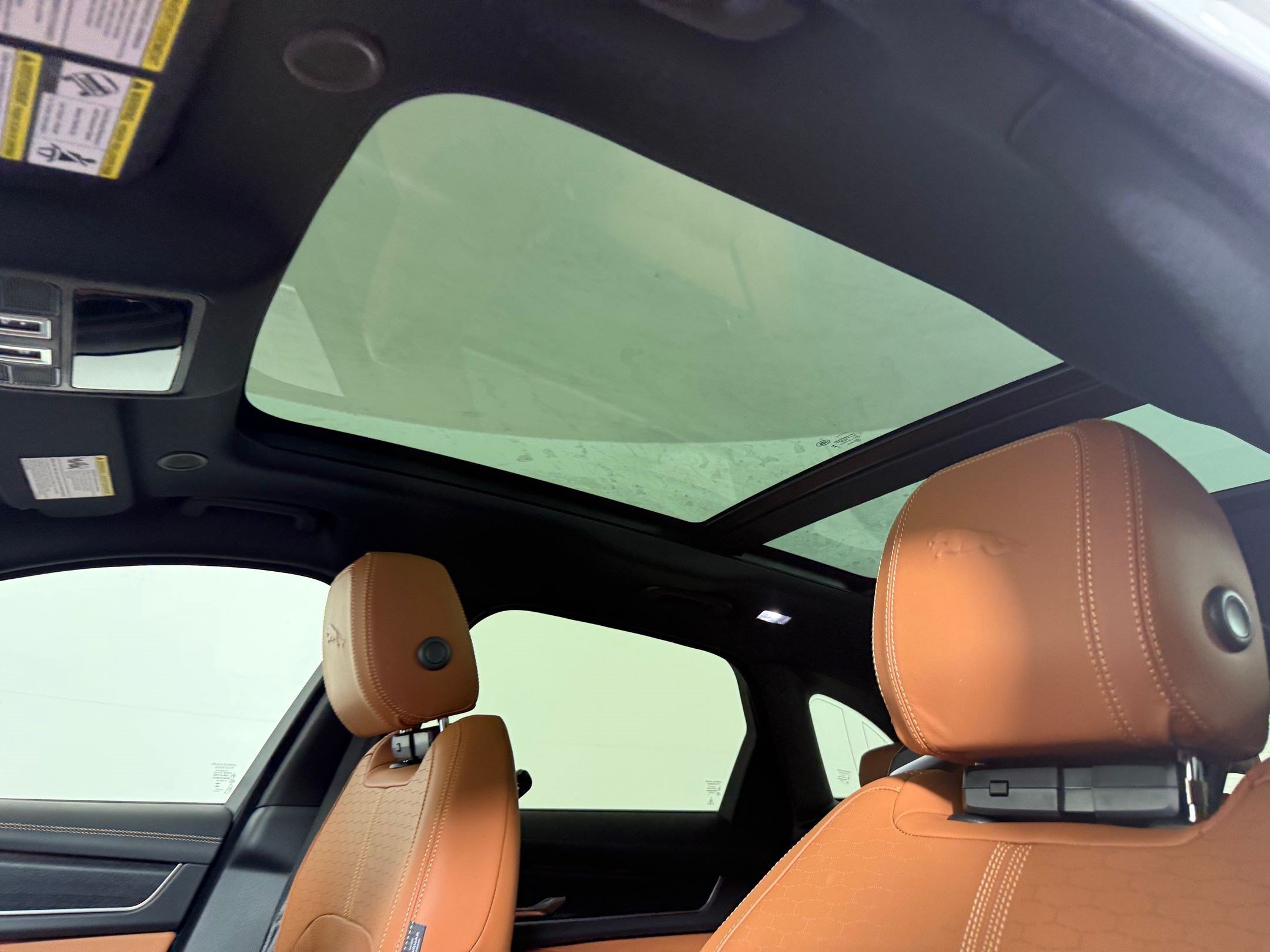 New 2026 Jaguar F-PACE R-Dynamic S AWD/4WD image 23