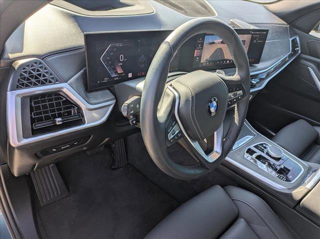 Used 2024 BMW X5 xDrive40i w/ Parking Assistance Package image 10