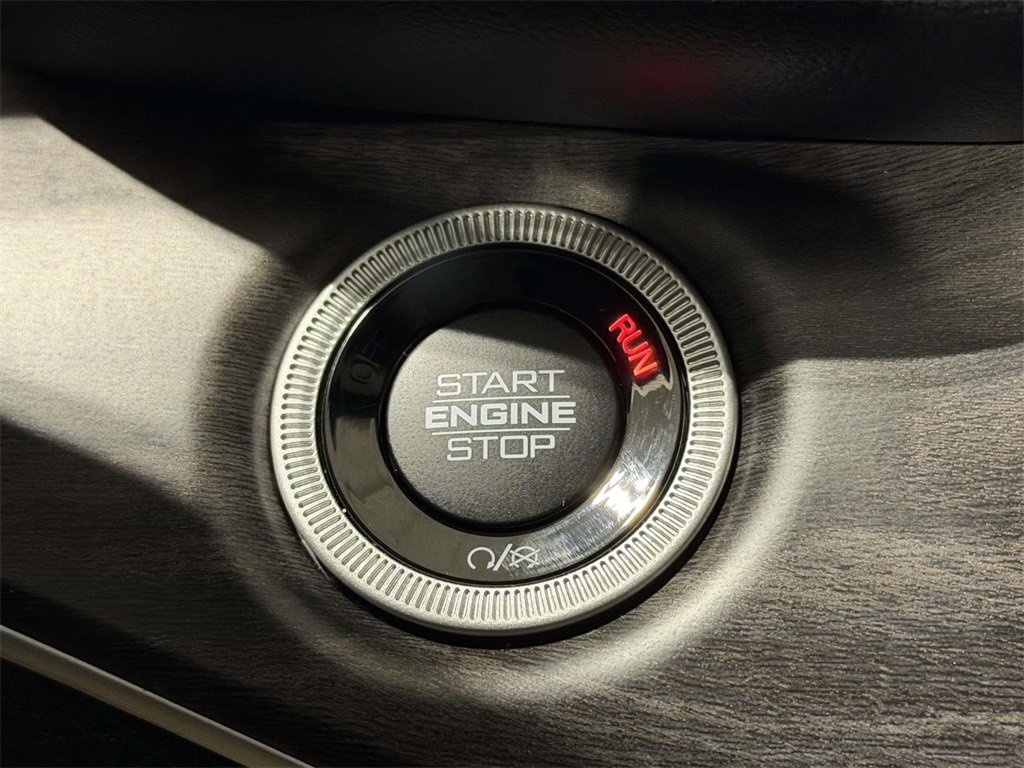 Certified 2024 Jeep Grand Cherokee Limited 4xe image 25