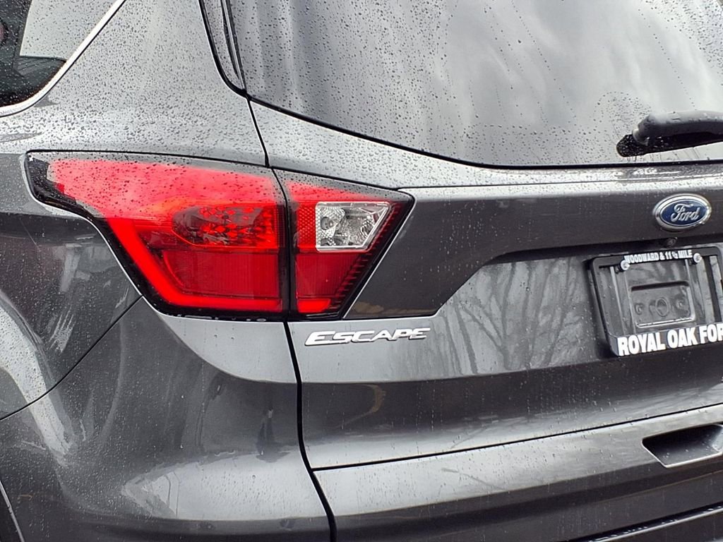 Used 2019 Ford Escape SEL image 24