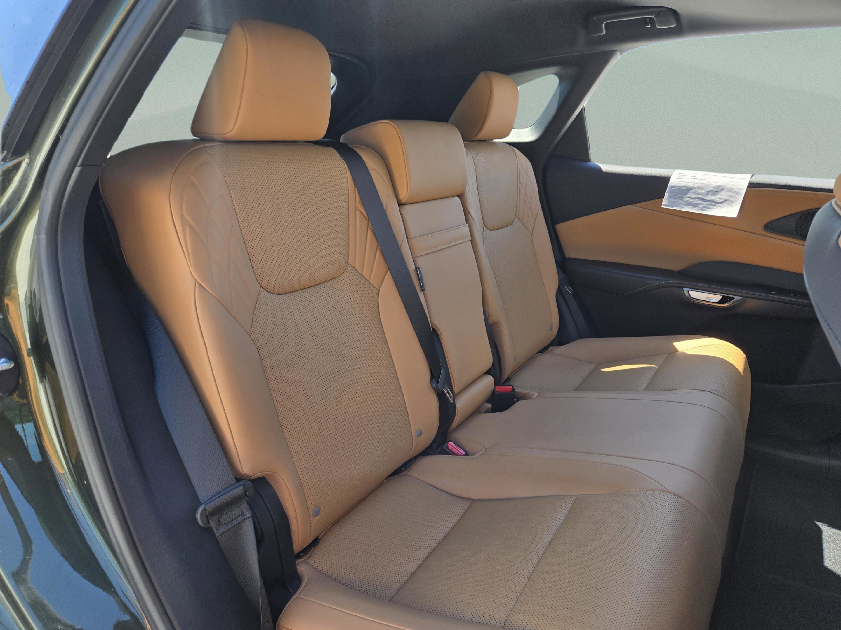 Used 2025 Lexus RX 350 Premium w/ Accessory Package (Z1) FWD image 15