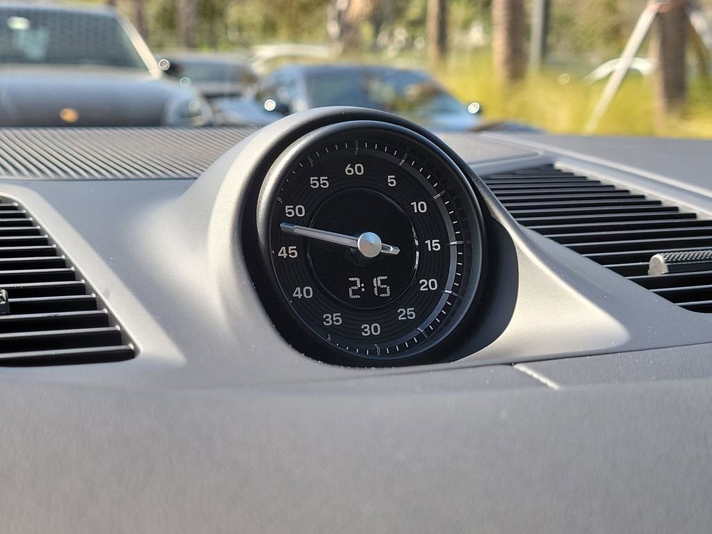 New 2026 Porsche Cayenne Coupe image 29