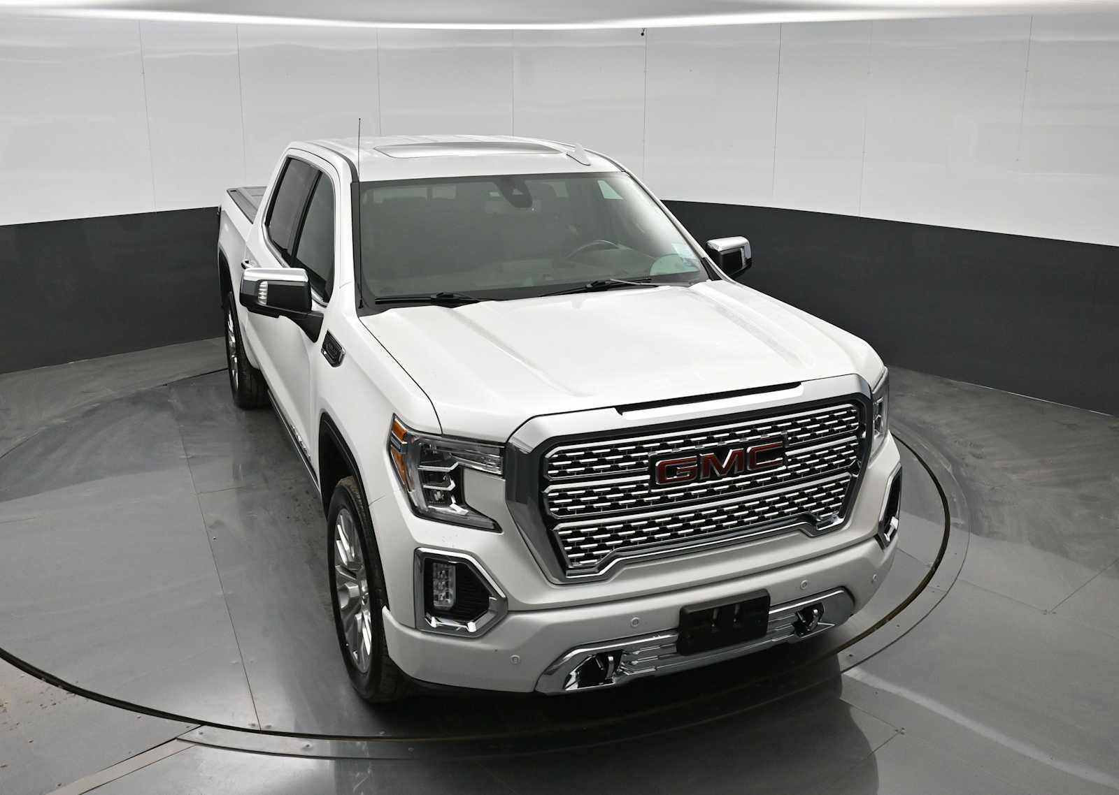 Used 2021 GMC Sierra 1500 Denali w/ Denali Premium Package AWD/4WD image 23