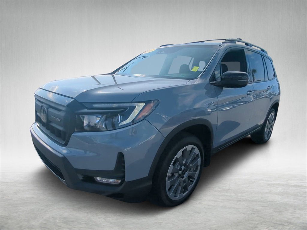 Certified 2024 Honda Passport Black Edition image 7