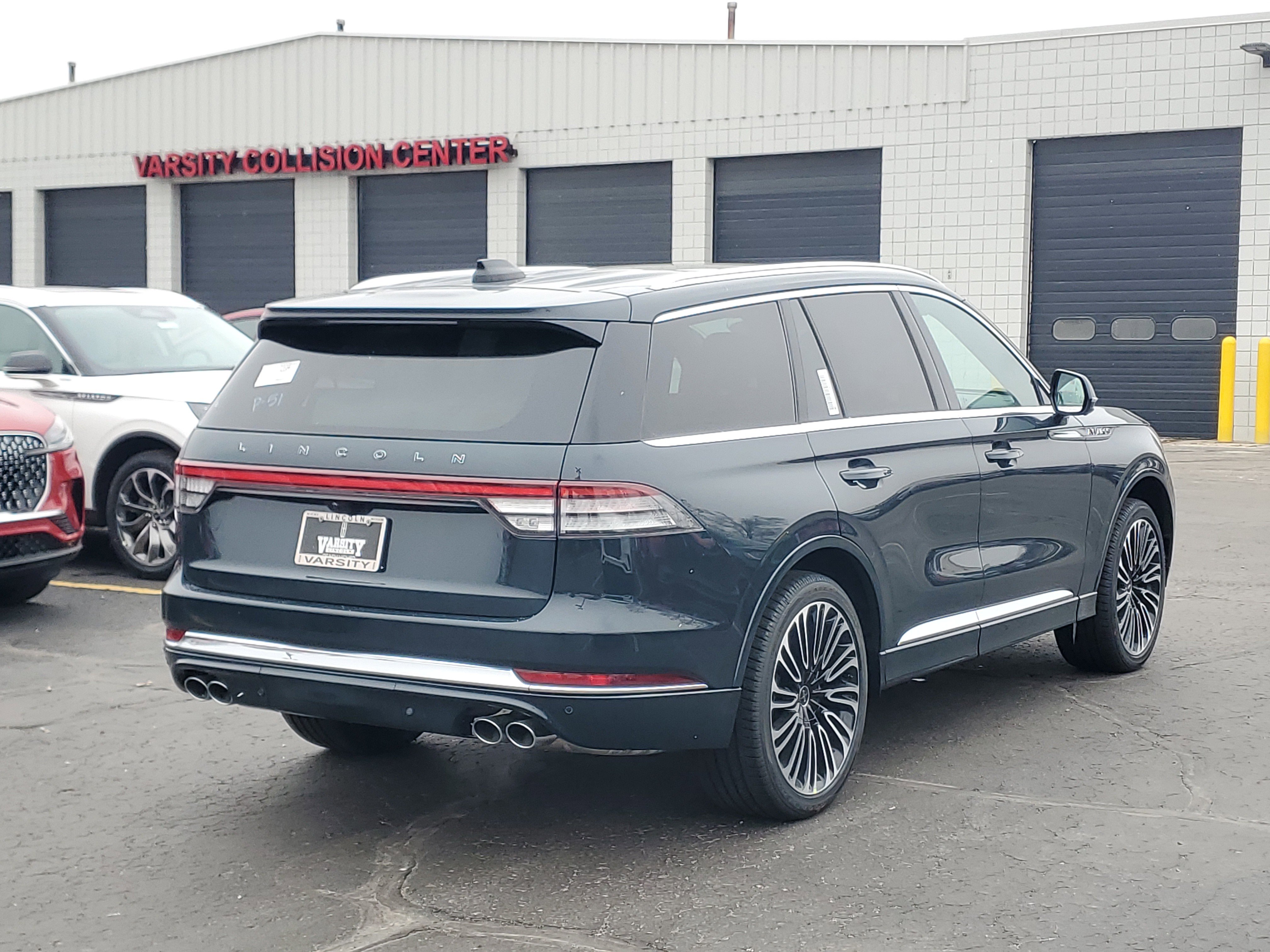 New 2026 Lincoln Aviator Black Label image 4