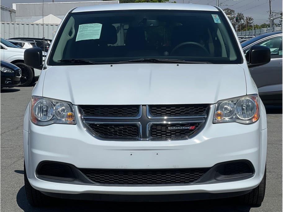 Used 2017 Dodge Grand Caravan SE w/ Power Window Group FWD image 2