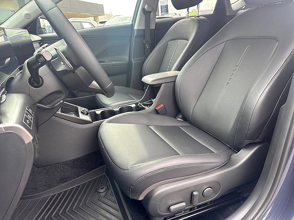 Certified 2026 Hyundai Kona Limited image 12