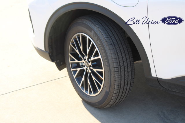 New 2025 Ford Escape SE FWD image 5