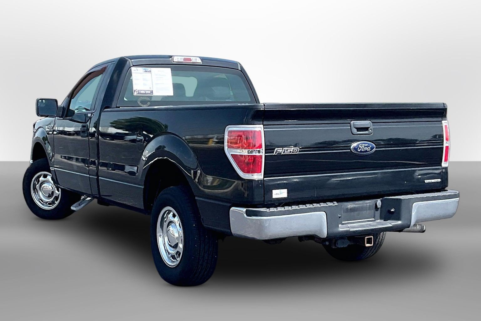 Used 2013 Ford F150 XL w/ Mid Equipment Group RWD image 10