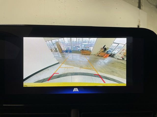 Used 2024 Chevrolet Trax RS w/ Sunroof Package image 17