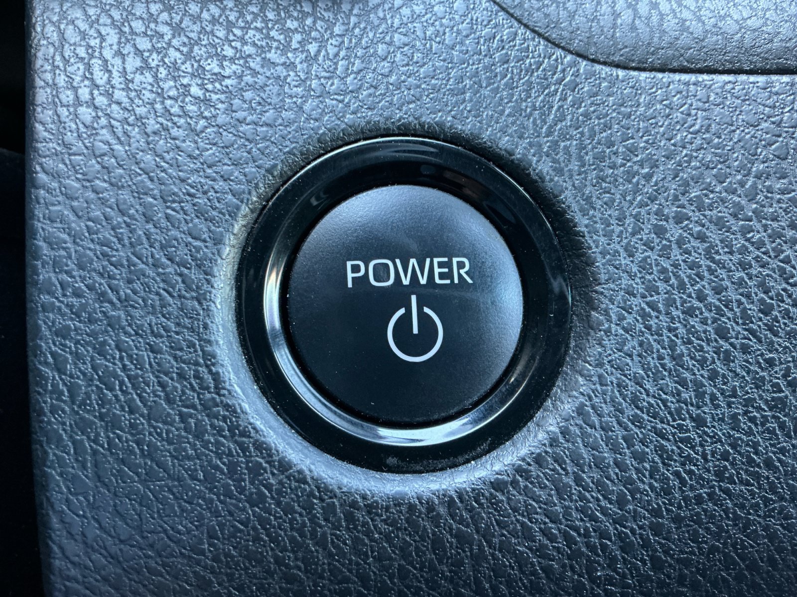 Certified 2025 Toyota Camry SE FWD image 30