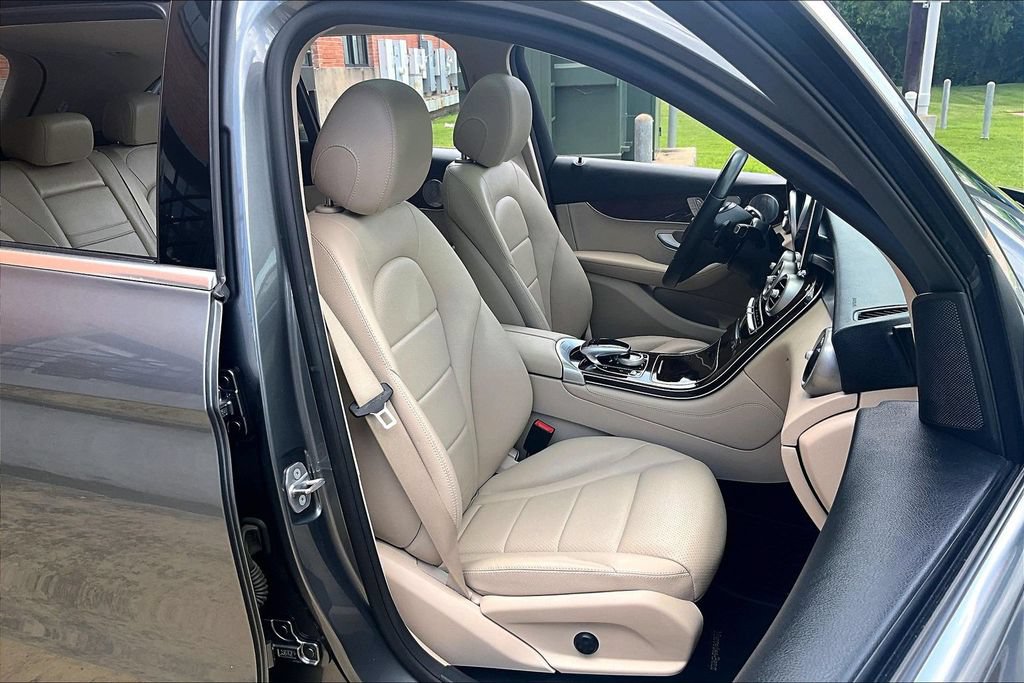 Used 2017 Mercedes-Benz GLC 300 image 10