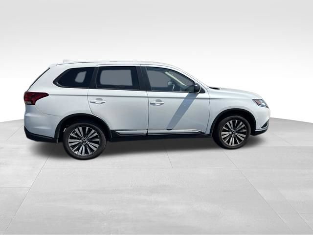 Used 2020 Mitsubishi Outlander ES FWD image 8