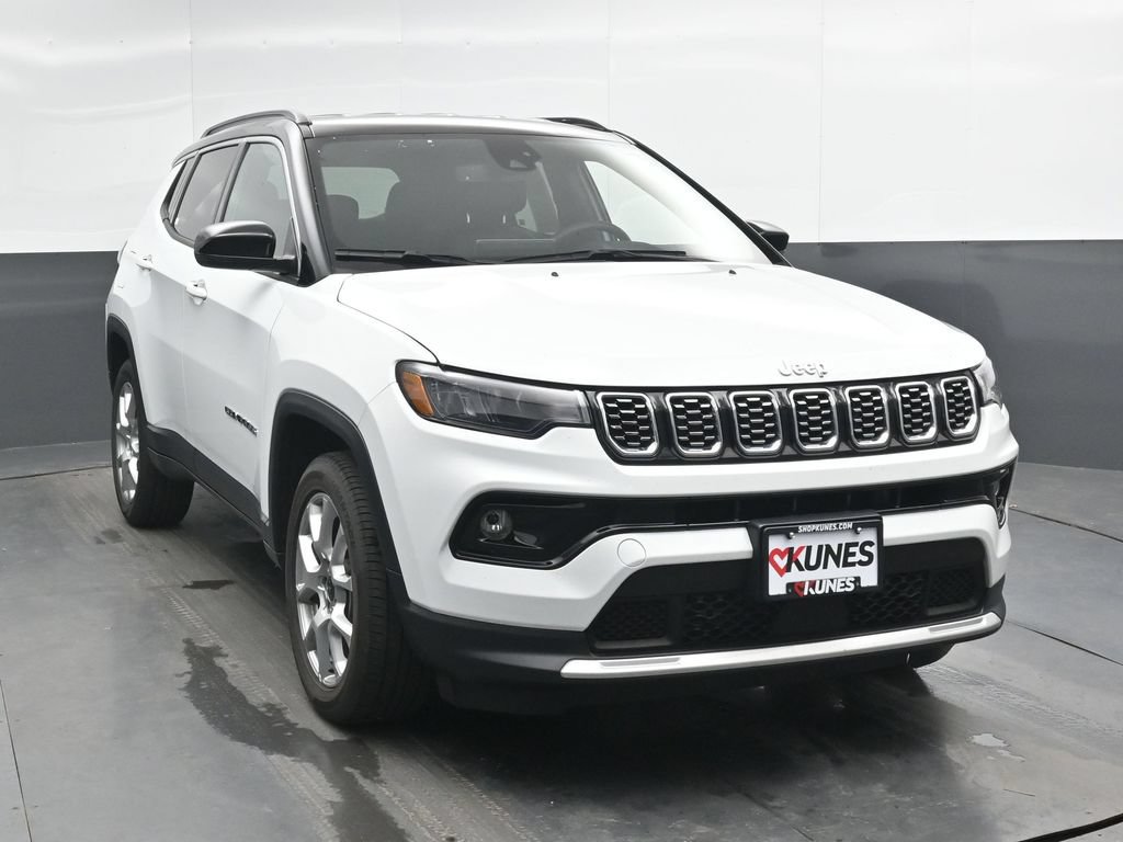 Used 2025 Jeep Compass Limited AWD/4WD image 5
