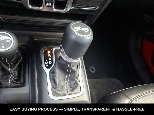 Used 2019 Jeep Wrangler Unlimited Sahara AWD/4WD image 16