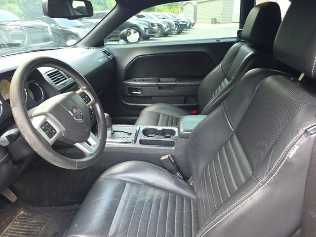 Used 2013 Dodge Challenger SXT Plus RWD image 15