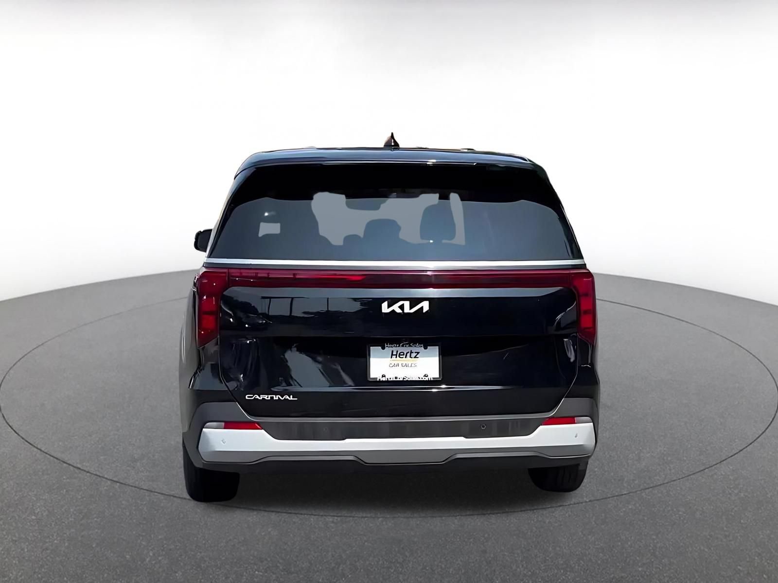 Used 2026 Kia Carnival FWD image 12