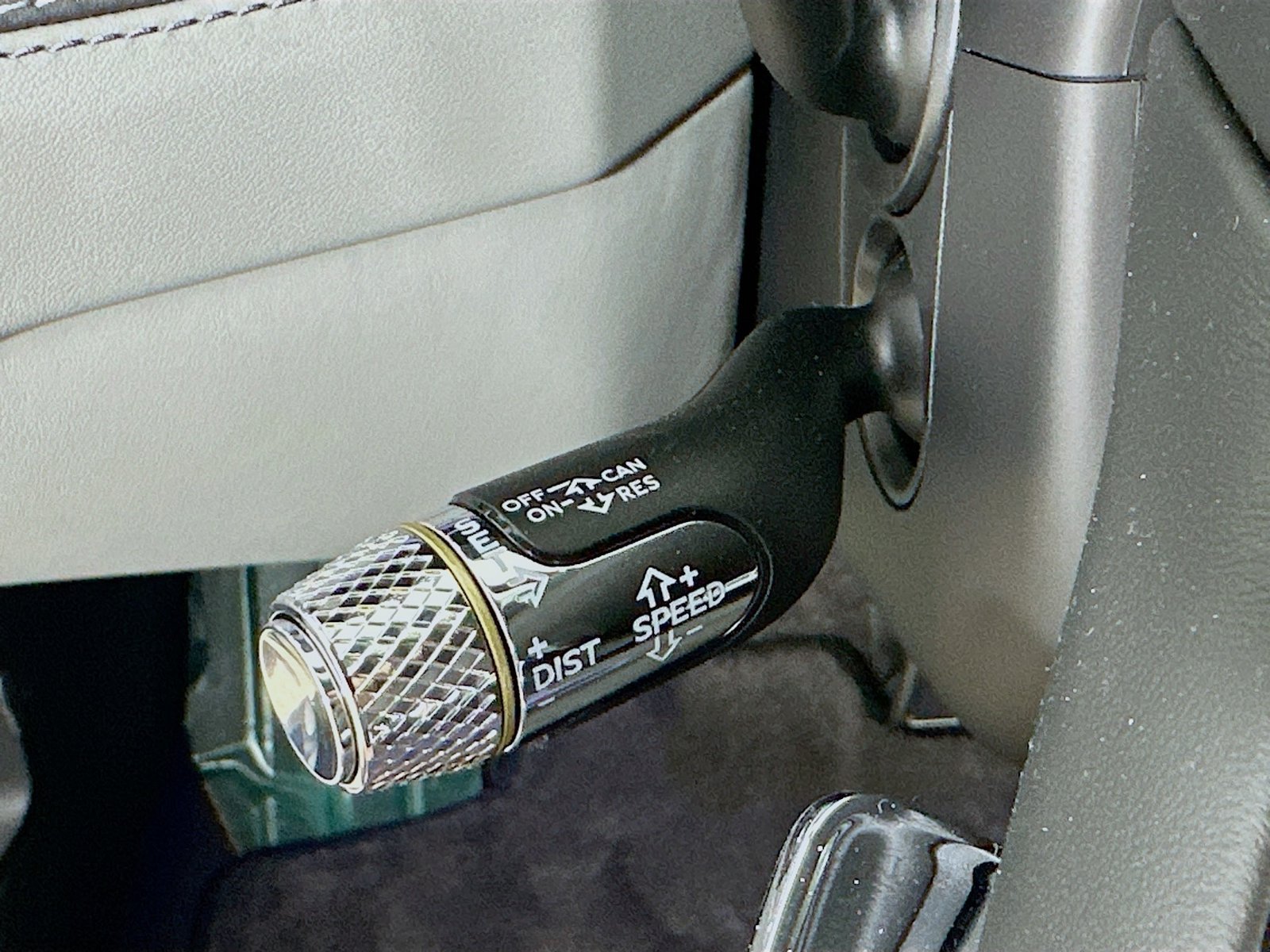 New 2026 Bentley Flying Spur V8 AWD/4WD image 61