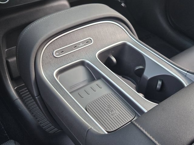 Certified 2026 Hyundai Palisade Limited AWD/4WD image 19